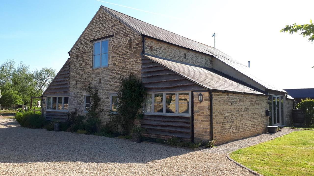 Bed and Breakfast The Byre North End Farm Ashton Keynes Exterior foto